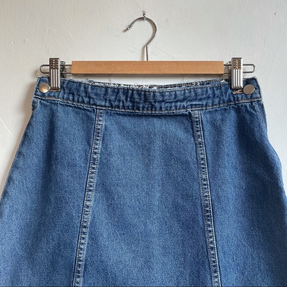 H&M conscious | 90s jean skirt - Picture 3 of 6